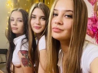 Premium Lesbian Model CrystalVaness